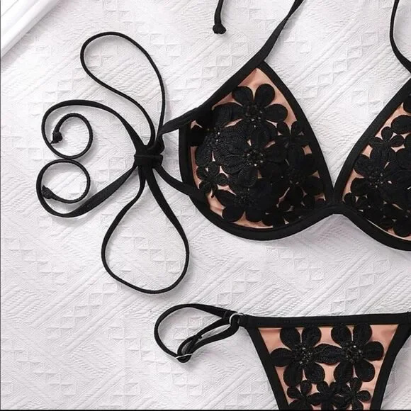 Super Classy Sexy Bikini - Picture 4 of 4